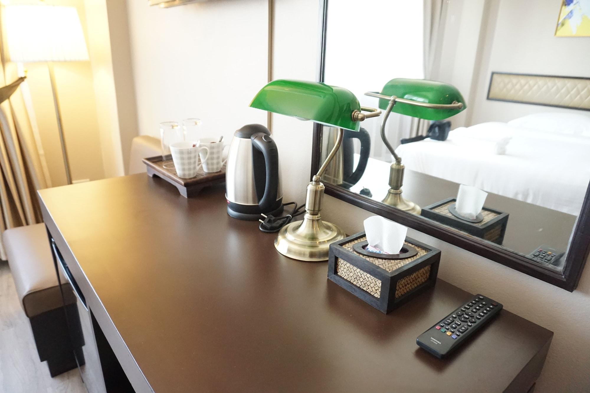 Taris Art Hotel פראה מראה חיצוני תמונה