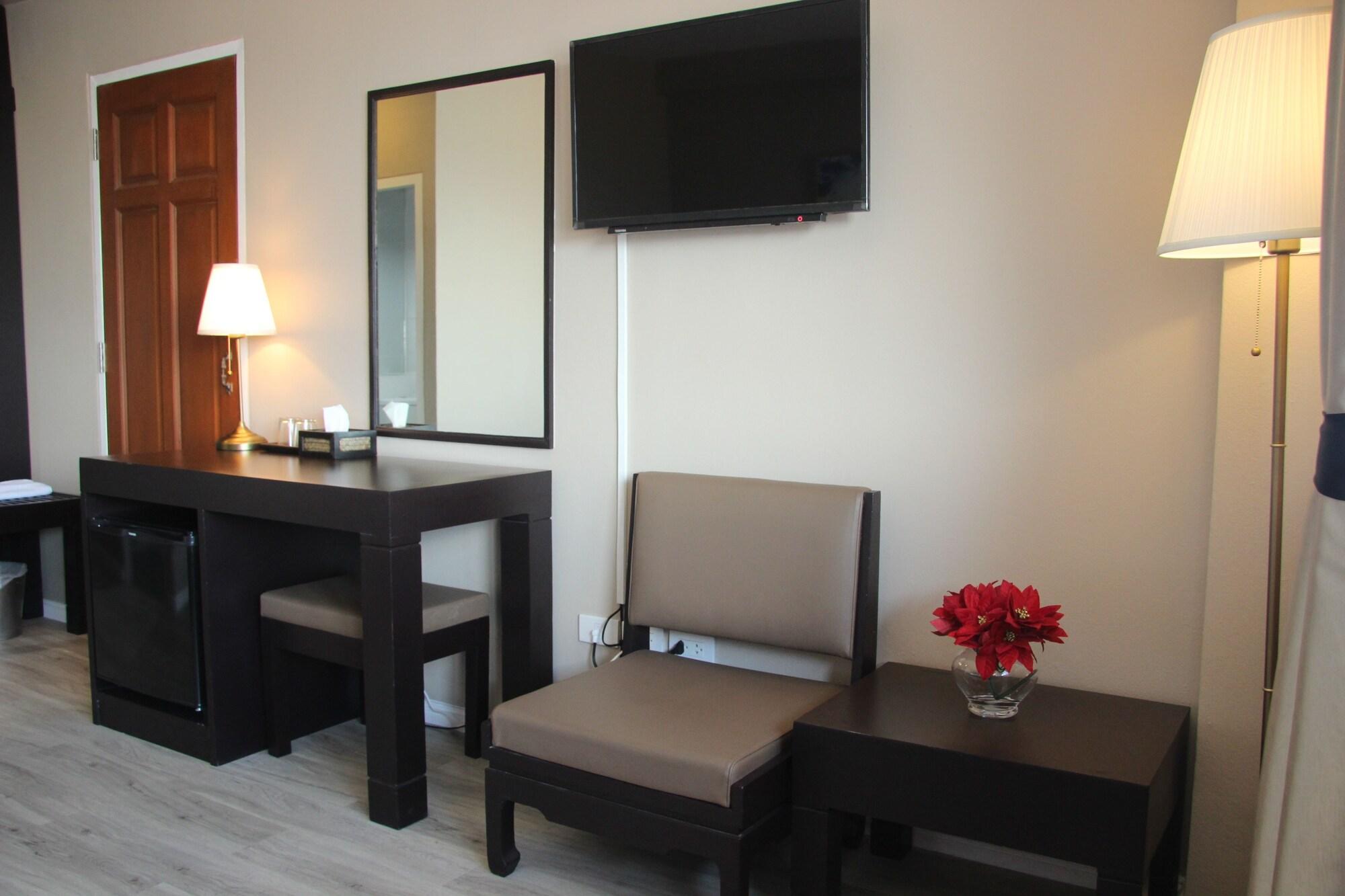 Taris Art Hotel פראה מראה חיצוני תמונה