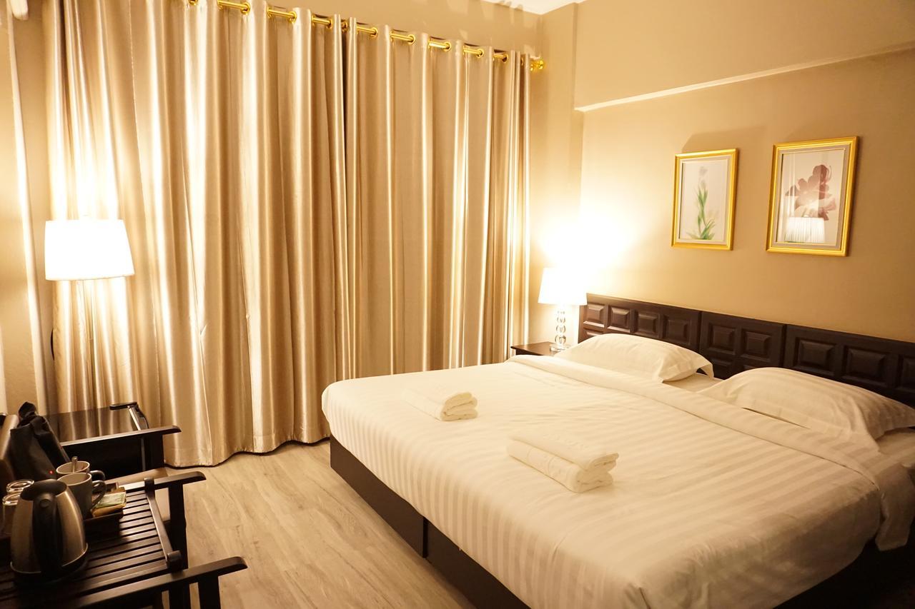 Taris Art Hotel פראה מראה חיצוני תמונה