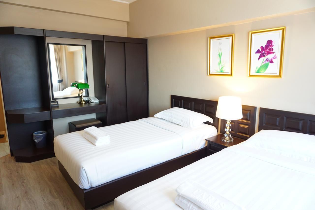 Taris Art Hotel פראה מראה חיצוני תמונה