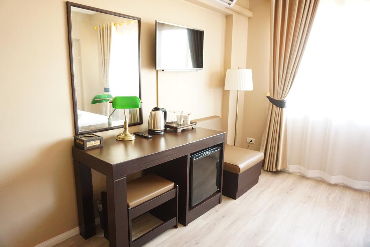 Taris Art Hotel פראה מראה חיצוני תמונה