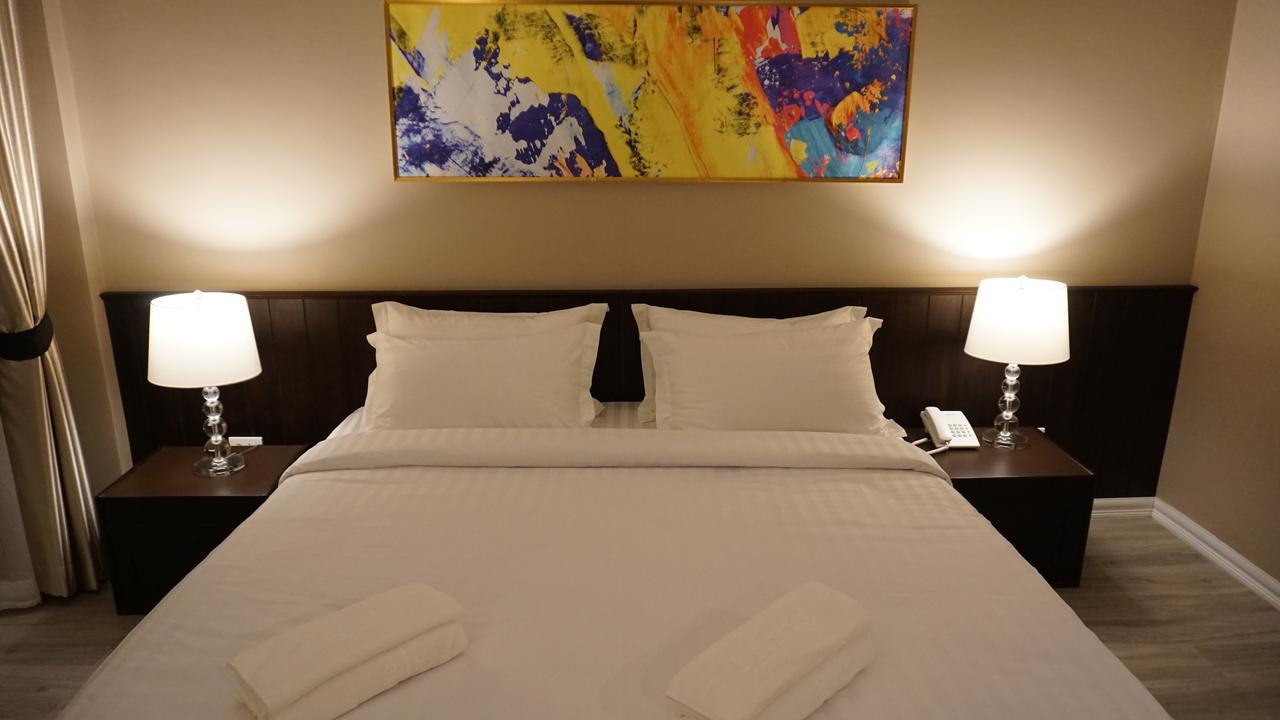 Taris Art Hotel פראה מראה חיצוני תמונה